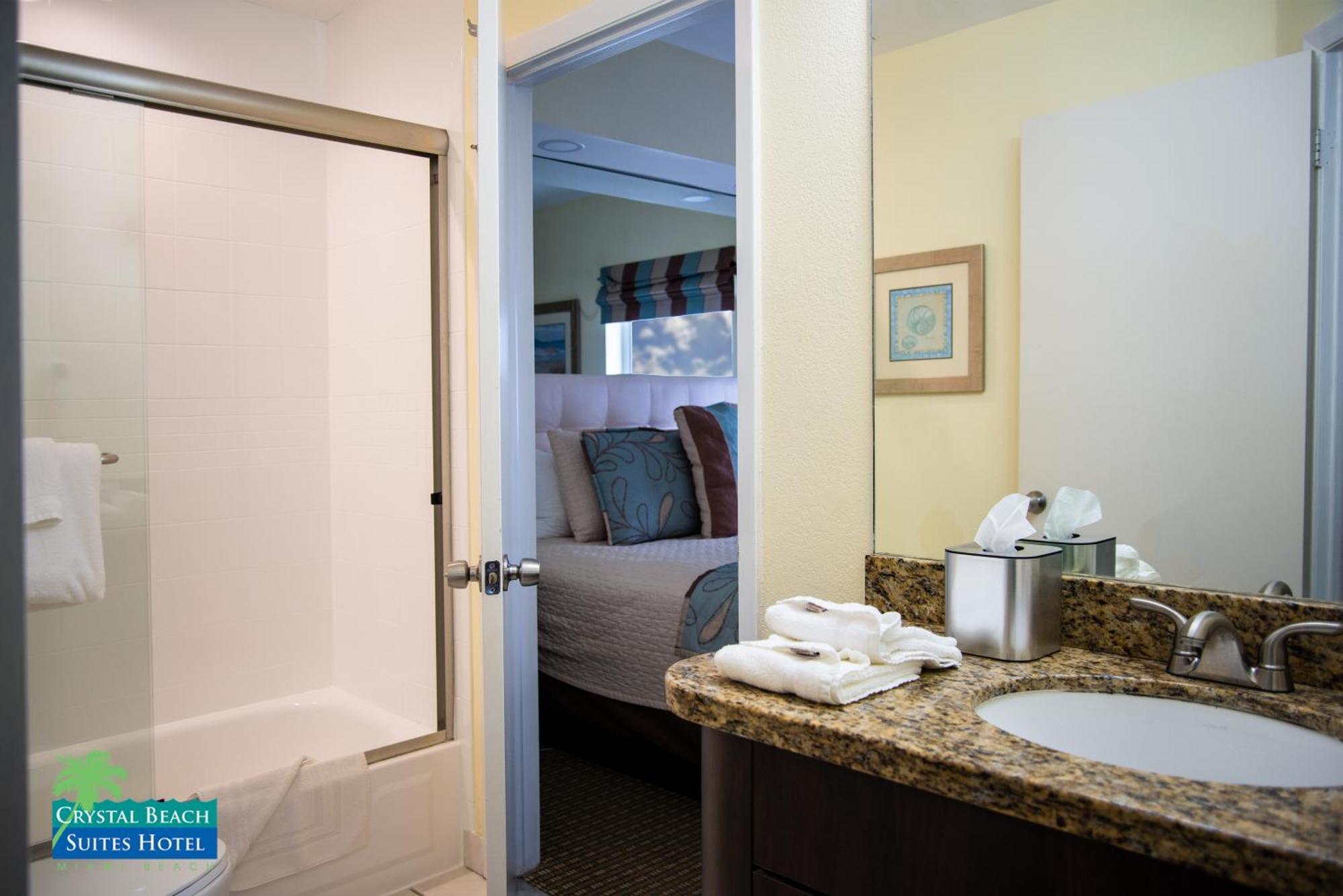 Crystal Beach Suites Miami Oceanfront Hotel Miami Beach Værelse billede